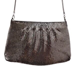 VINTAGE Metal Mesh Evening Purse Hand Made in Hong Kong.